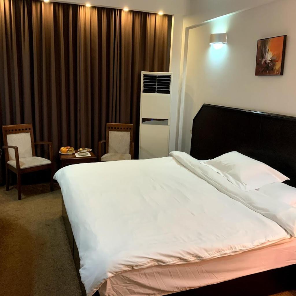 Al Mas Hotel Багдад Екстер'єр фото
